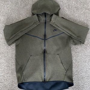 Nike Tech Fleece hoodie Size XL
